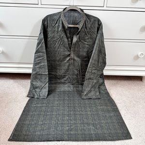 Pakistani Junaid Jamshed men kurta